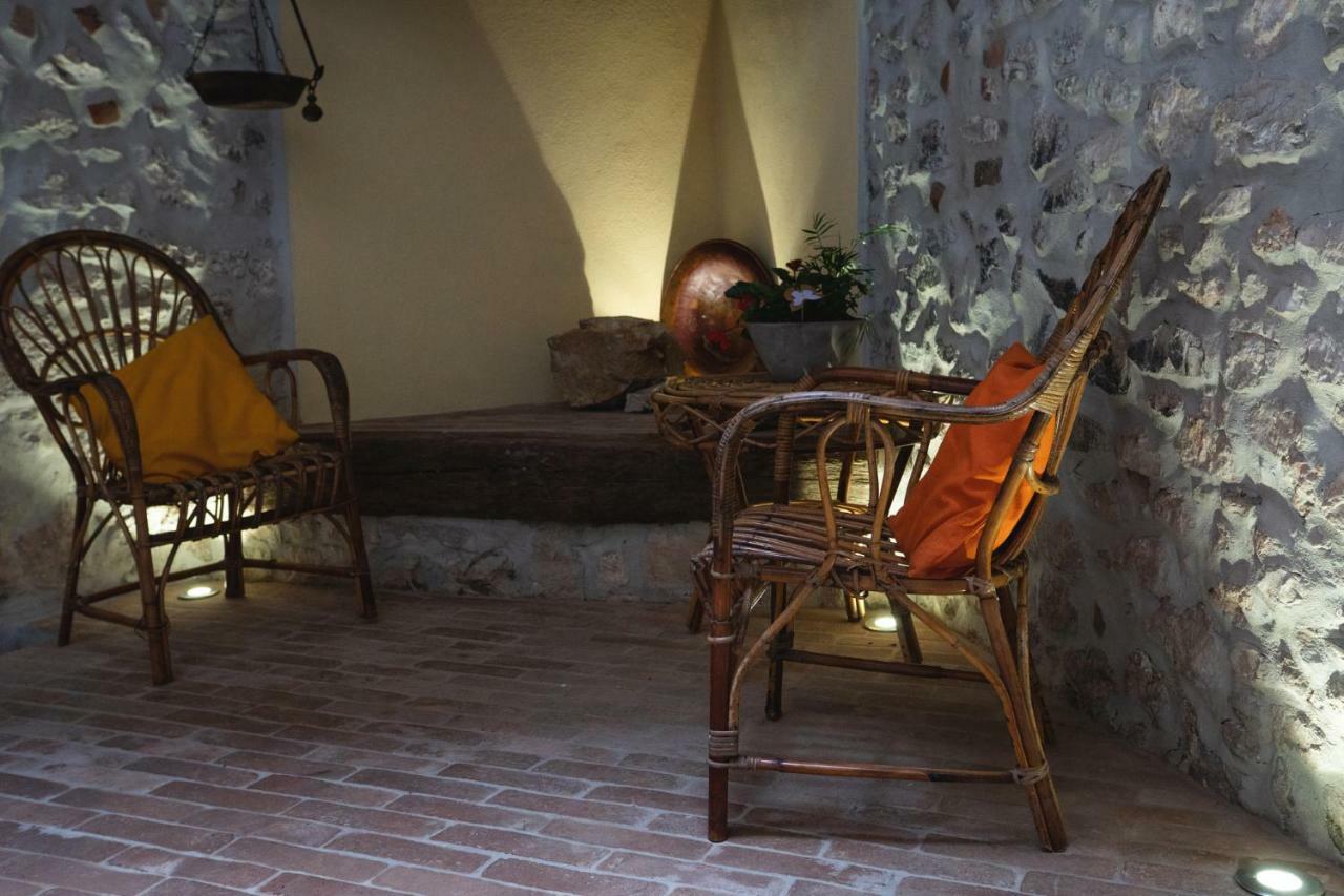 Aurora Medieval House Sermoneta Kültér fotó