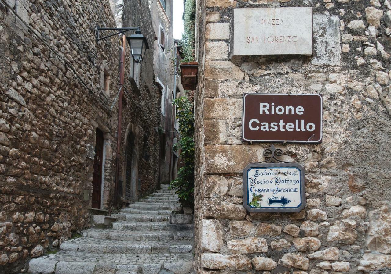 Aurora Medieval House Sermoneta Kültér fotó